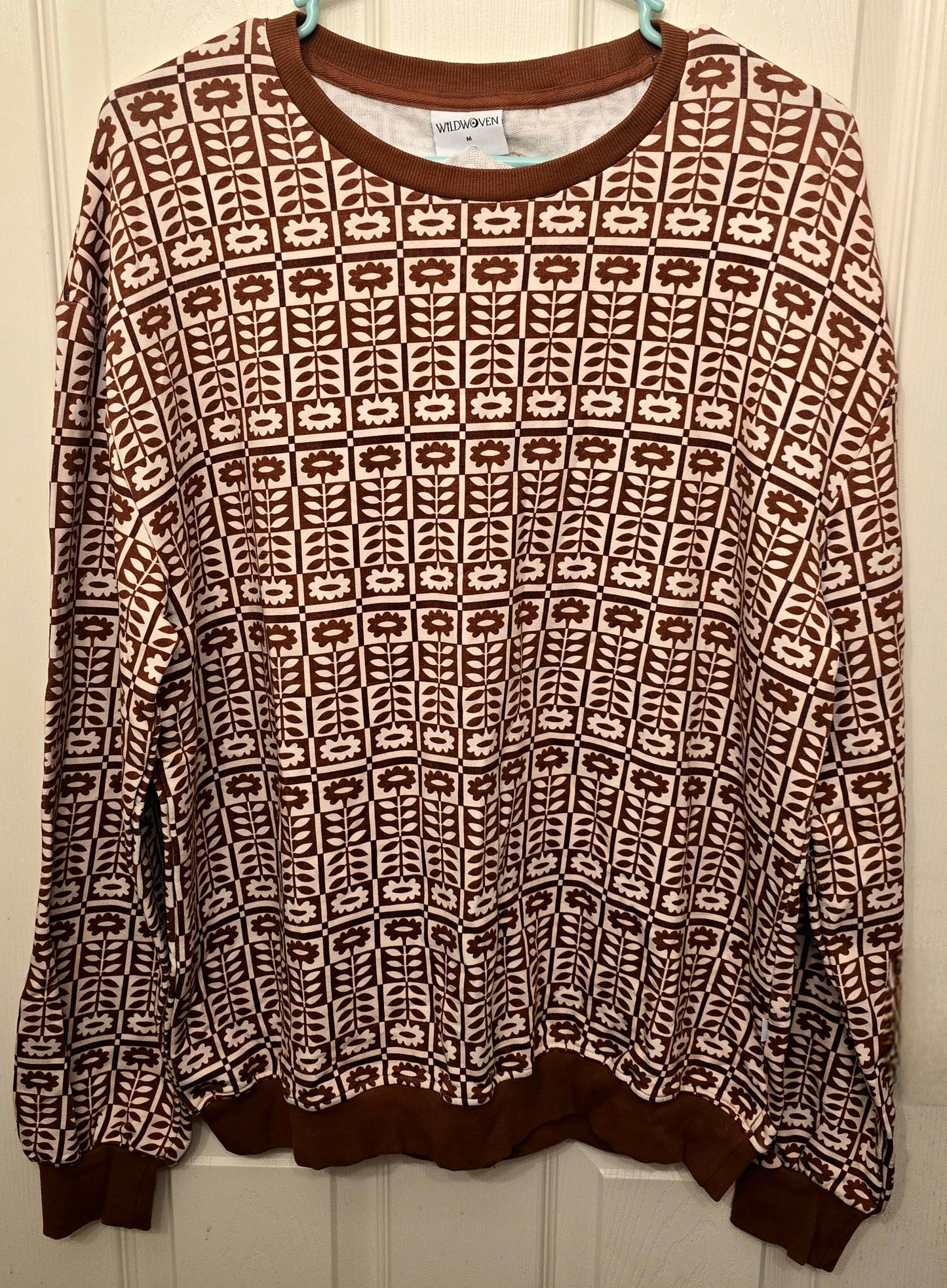 Wildwoven Terracotta Flowers Adult Crewneck