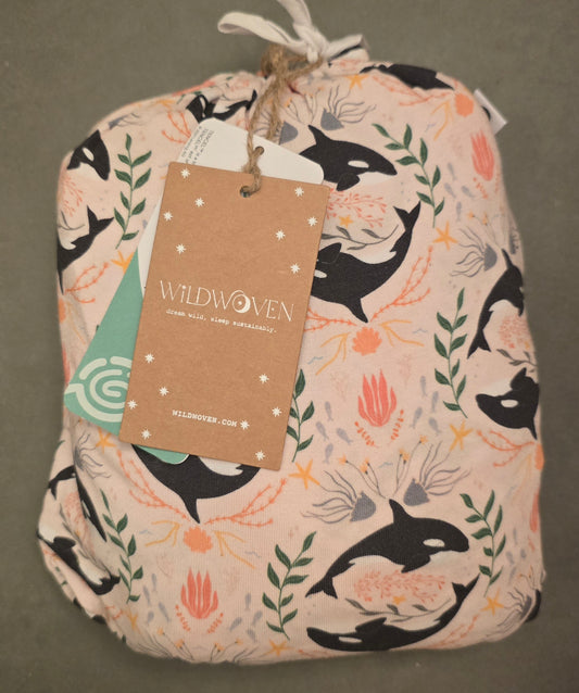 Wildwoven Orca Tolie Crib Sheet
