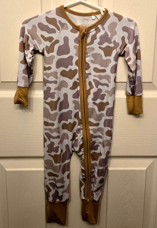 Camo Zippy